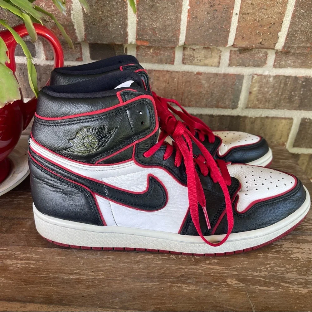 Nike Jordan 1 Retro‎ High ‘Bloodline’ size 9.5 sb4